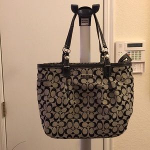 Coach tote/handbag